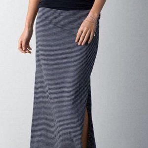 AE Gray & White Striped Maxi Skirt with Slit